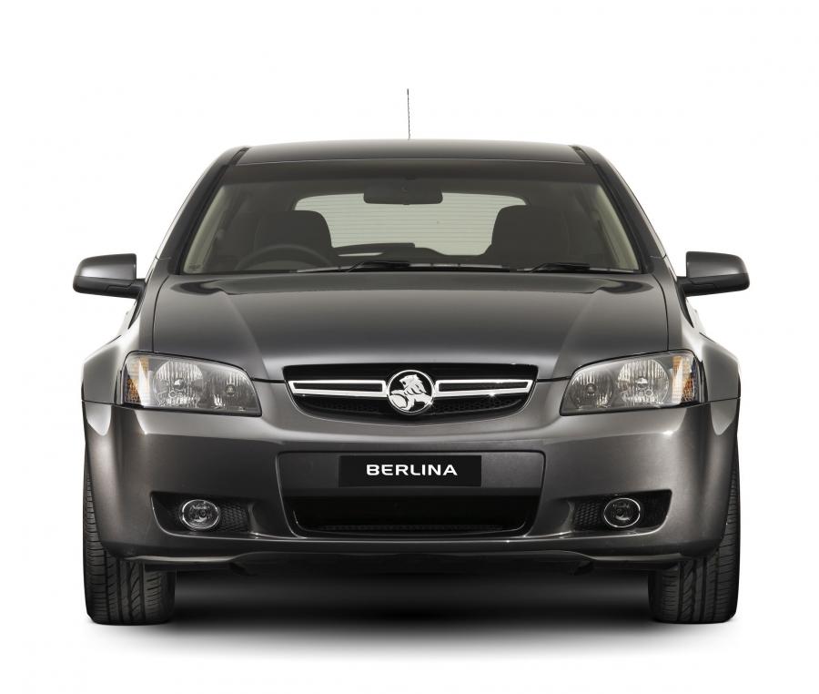  Holden Commodore VE Berlina Sportwagon 2008 года  (фото 9 из 21)